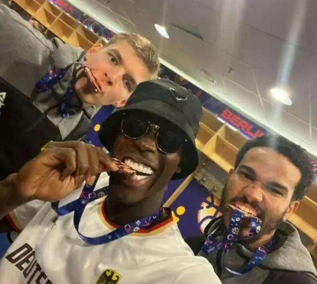 Baccarat Gaming-施罗德：铜牌收藏家里 在湖人有任务未完成