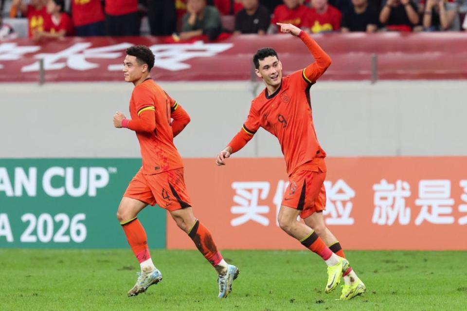 U22国足艰难破荒!拜合拉木半场压哨破门,3年前14-0