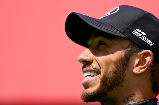 Baccarat Gaming-赛道下的建树 小汉用个人影响力推动全世界的进步